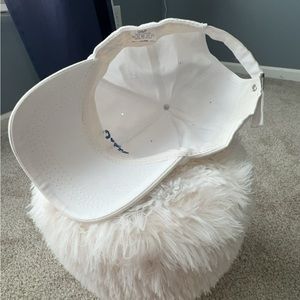 White "NYC" & "1987" royal blue lettering with silver buckle